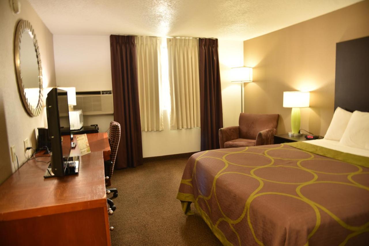 Super 8 By Wyndham Rapid City Rushmore Rd Ngoại thất bức ảnh
